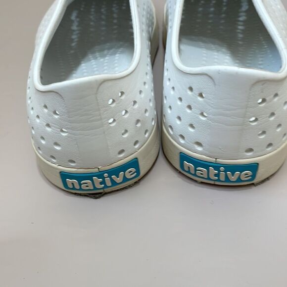 ‎NATIVE JEFFERSON IN WHITE - Picture 4 of 6